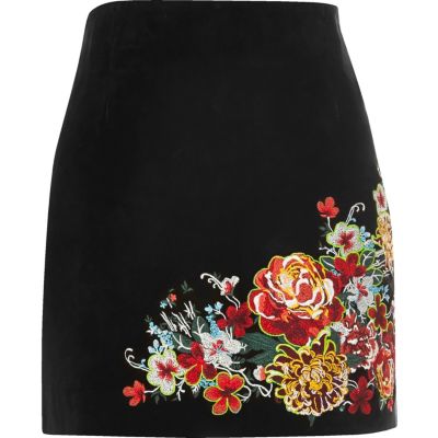 Black suede embroidered mini skirt